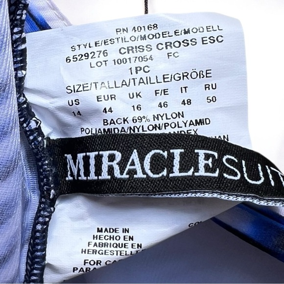 🌻NEW NWOT Miraclesuit Blue Hypnotique Bette Underwire Swimsuit Size 14 | $180 - Picture 9 of 10
